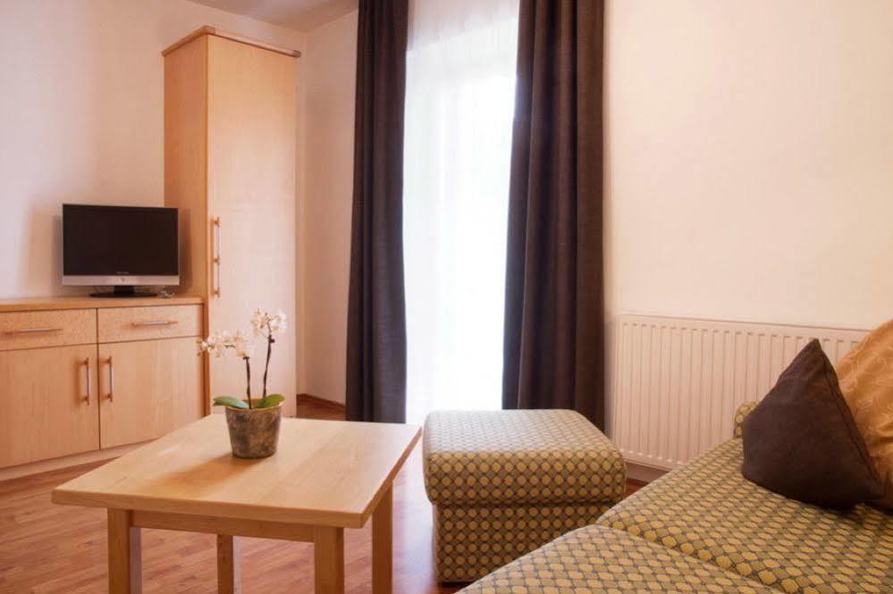 Sankt Johann Spa Suites & Apartments 普拉托·阿罗·斯泰尔维奥 外观 照片